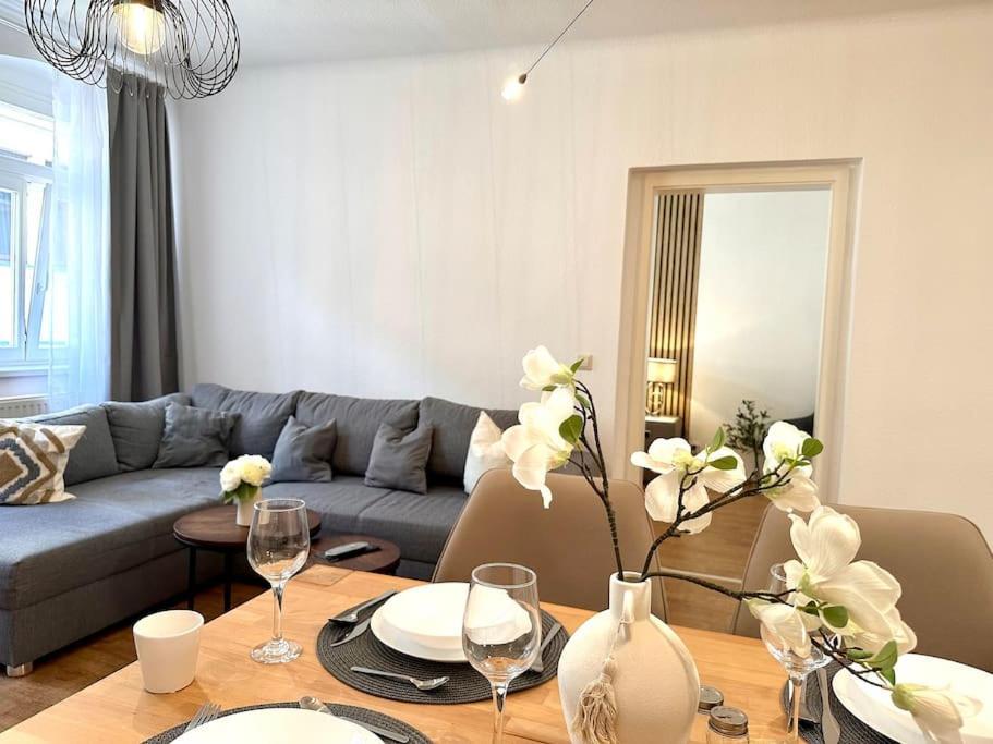 Modern Eingerichtete Wohnung Im Stadtzentrum Zittau Kostenloser Parkplatz エクステリア 写真