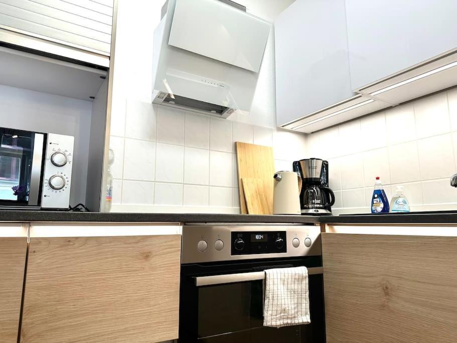 Modern Eingerichtete Wohnung Im Stadtzentrum Zittau Kostenloser Parkplatz エクステリア 写真